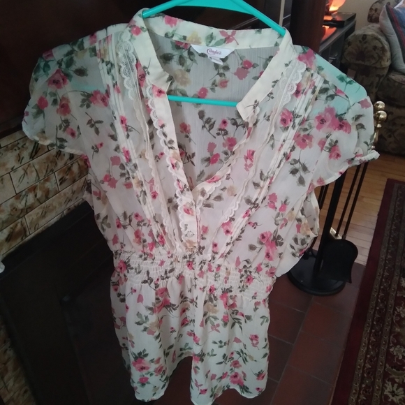 Floral Print Blouse - Picture 4 of 5